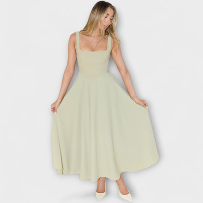 Scarlett - Elegant Evening Dress