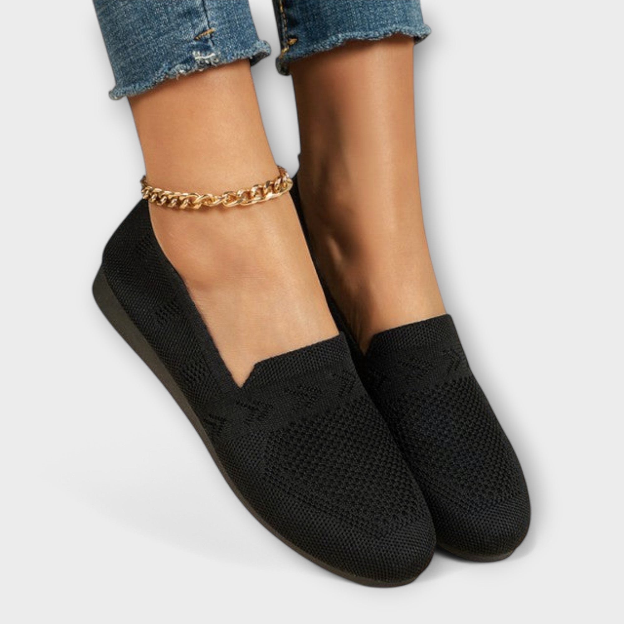 Jasz - Versatile Slippers